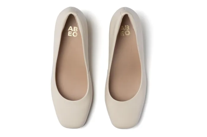 ABEO Footwear Avenue Pump Off White Women Dress