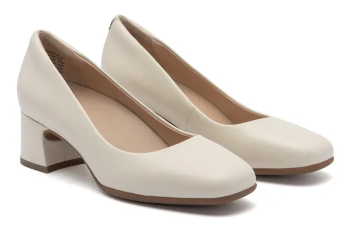 ABEO Footwear Avenue Pump Off White Women Dress