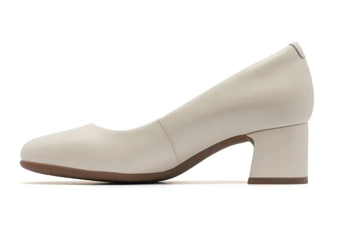ABEO Footwear Avenue Pump Off White Women Dress