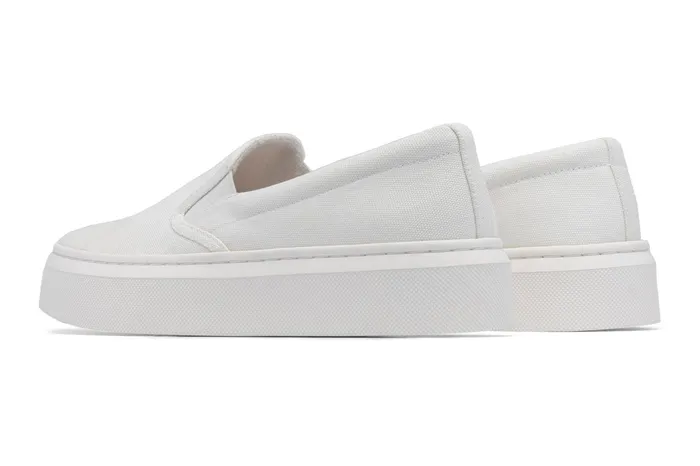ABEO Footwear Jumpstreet Slip On White Canvas Women Sneakers ABEO Footwear Jumpstreet Slip On White Canvas Women Sneakers