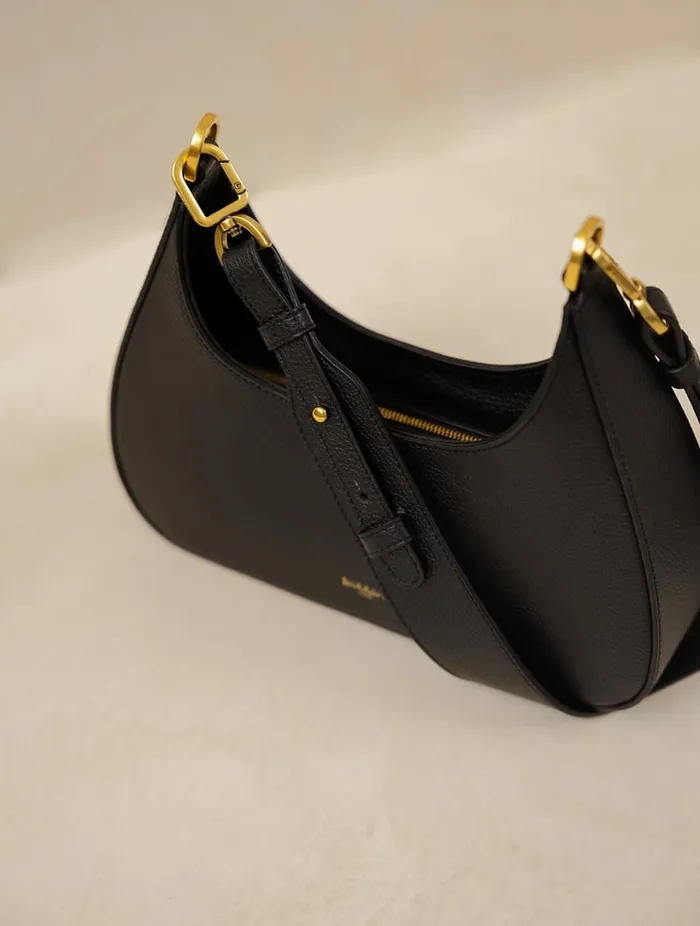Alria Caviar Women Bobbies Bags