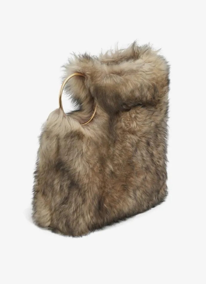 Alaa CrossBody Bags RING XL TOTE BAG IN SHEARLING Blacksand 8211 Women Alaa CrossBody Bags RING XL TOTE BAG IN SHEARLING Blacksand 8211 Women