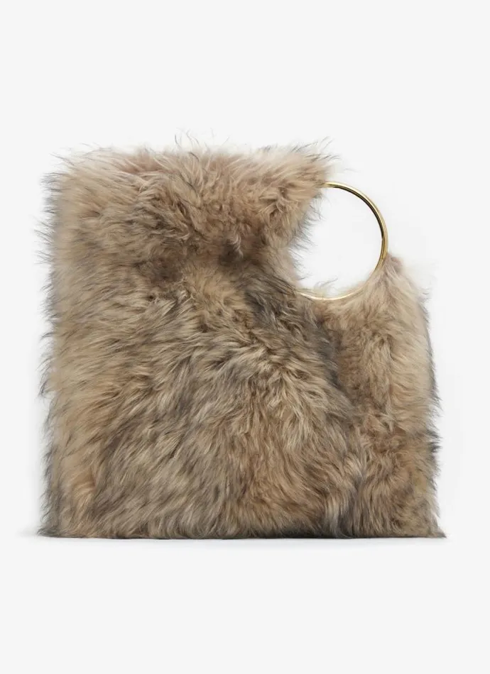 Alaa CrossBody Bags RING XL TOTE BAG IN SHEARLING Blacksand 8211 Women Alaa CrossBody Bags RING XL TOTE BAG IN SHEARLING Blacksand 8211 Women