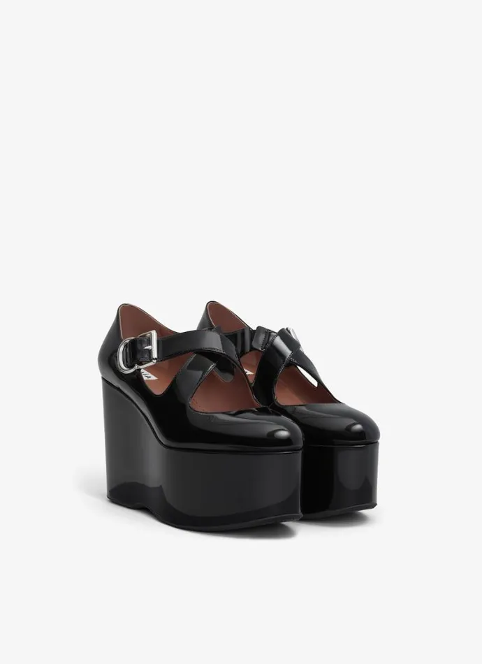 Alaa Sandals CRISS CROSS WEDGES IN PATENT CALFSKIN Black 8211 Women