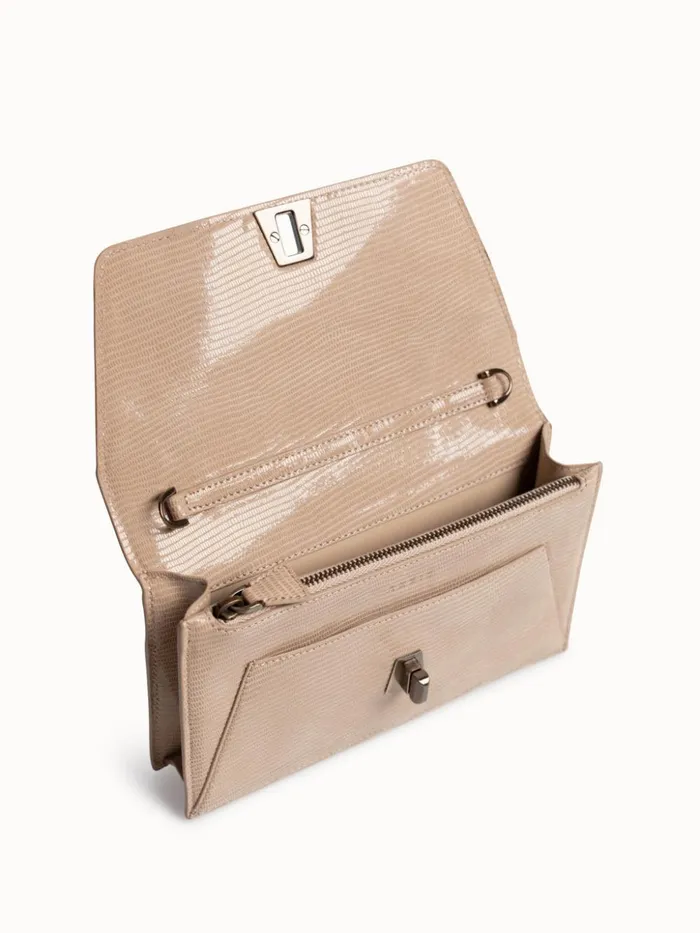 Anouk Envelope Bag With Shiny Lizard Finish Cashmere Women Akris Clutches