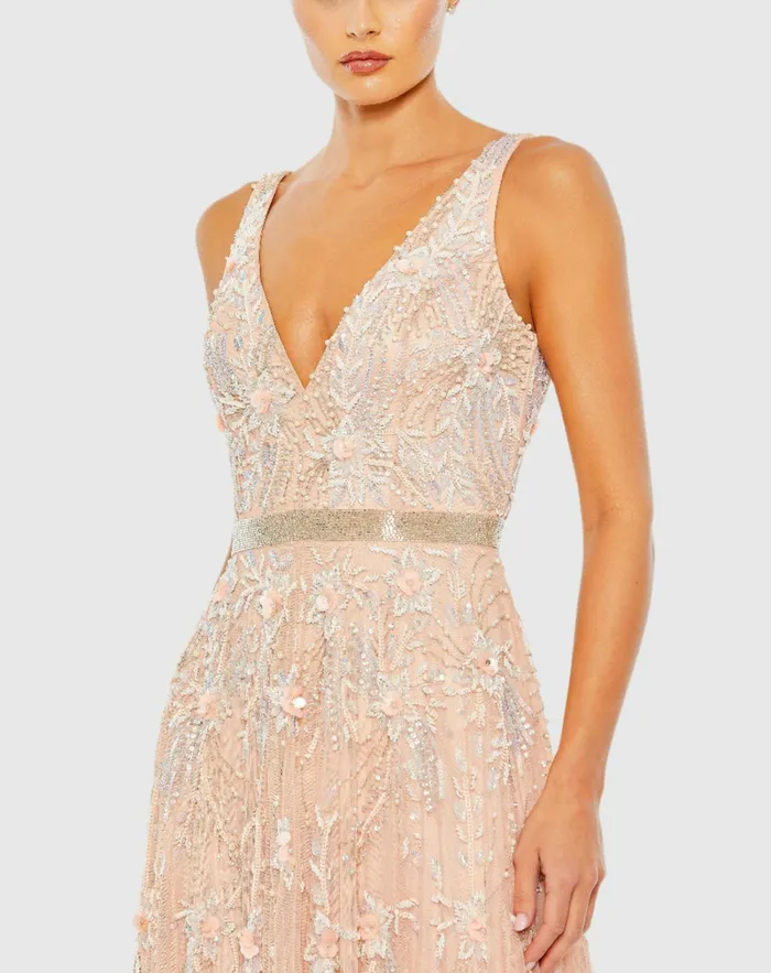 Best Sellers Women VNeck Embellished Tulle Gown Midnight Mac Duggal Best Sellers Women VNeck Embellished Tulle Gown Midnight Mac Duggal