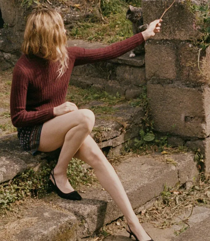 DEN Hyeres Cashmere Sweater Dark Garnet Women Knitwear DEN Hyeres Cashmere Sweater Dark Garnet Women Knitwear