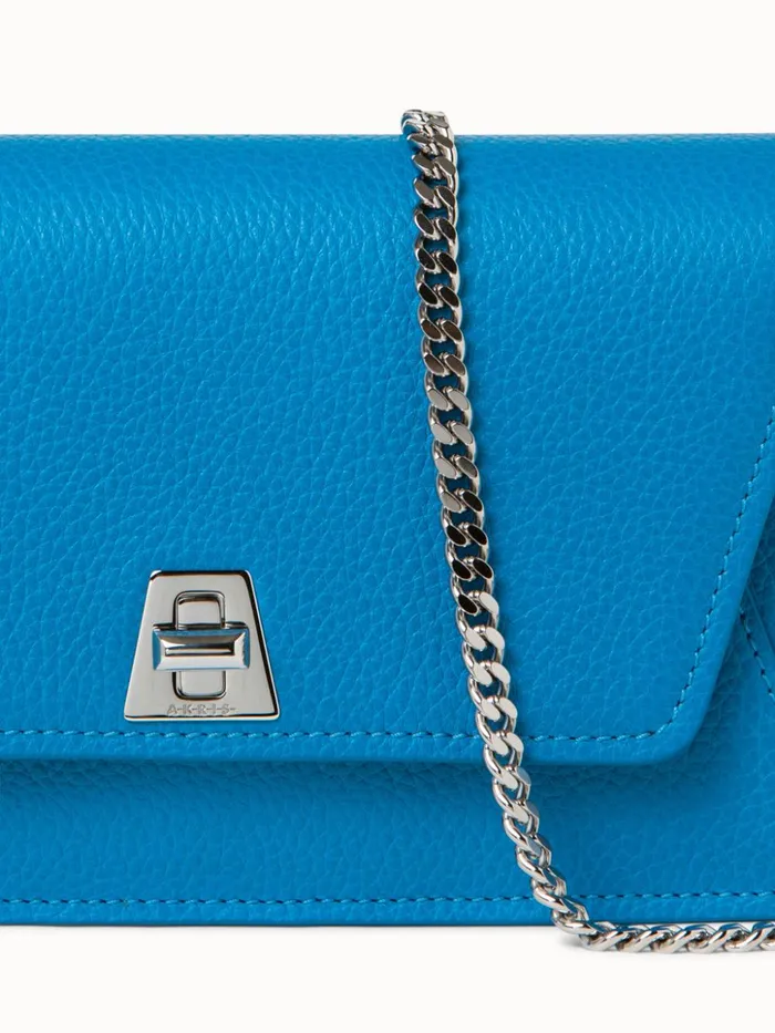 Envelope Anouk In Cervocalf Leather Peacock Women Akris Shoulder Bags