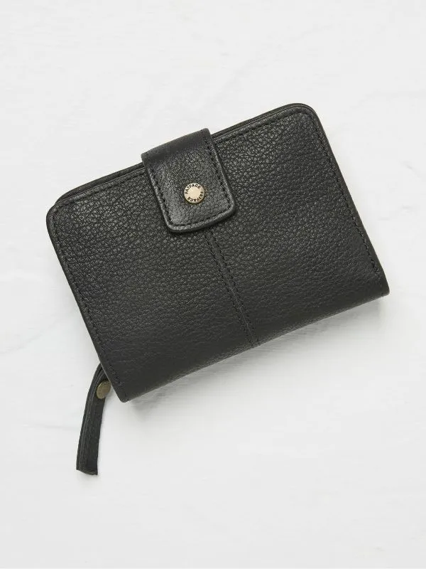 Fat Face Bags and Purses Women Etta Black Leather Zip Purse