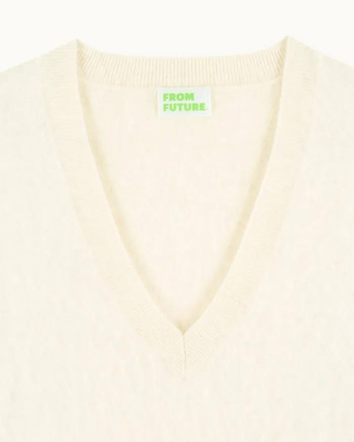 From Future Cashmere Sweaters Women Brushed VNeck Sweater White