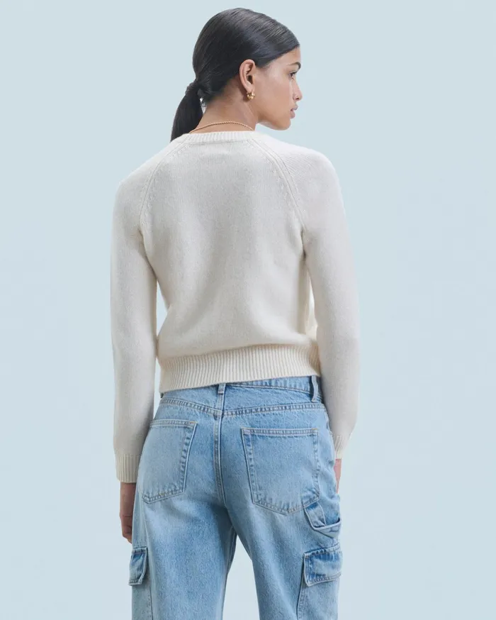 From Future Cashmere Sweaters Women Crewneck Raglan Sweater White