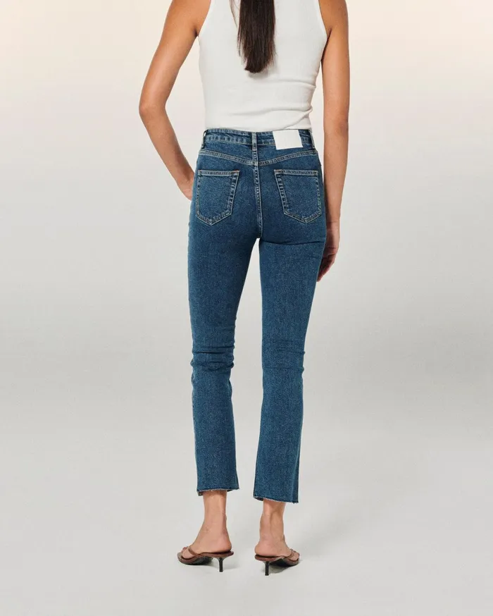 From Future Jeans Women Bootcut Jude Jeans Dark Blue