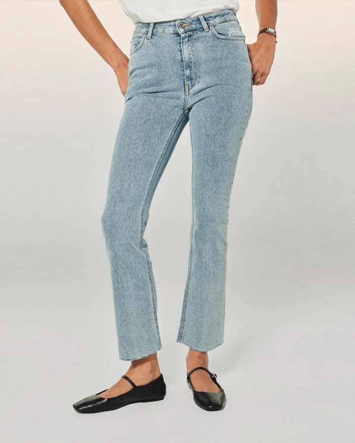From Future Jeans Women Jude Jeans Bootcut Light Blue