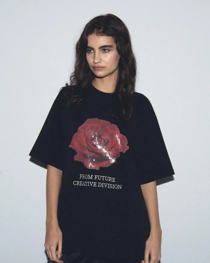 From Future Shirts TShirts and Tops Women Rose Short Sleeves Crewneck TShirt Black