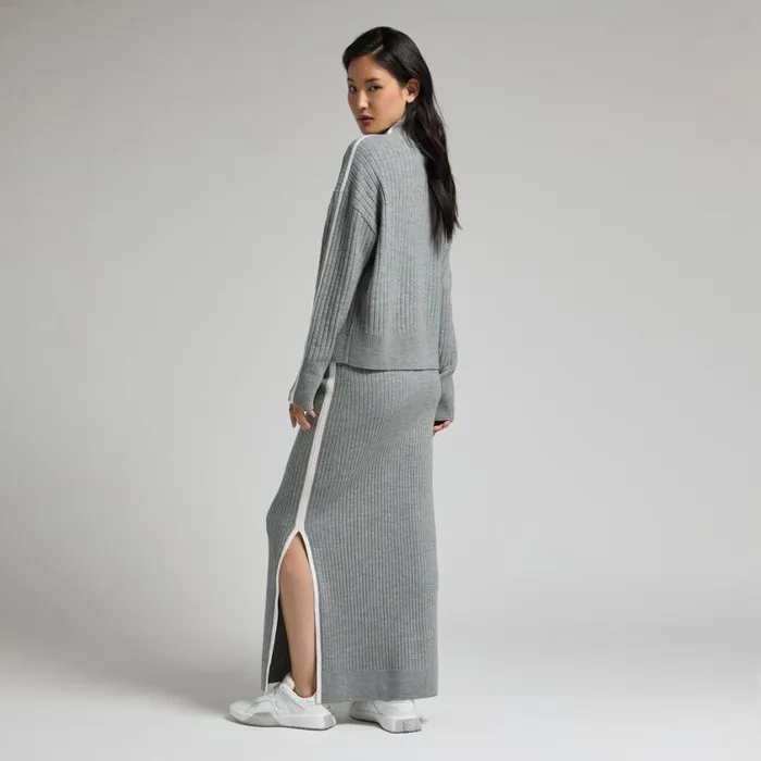 GFORE Ready To Wear Women RIBBED MERINO WOOL BLEND FUNNEL NECK SWEATER Heather Grey GFORE Ready To Wear Women RIBBED MERINO WOOL BLEND FUNNEL NECK SWEATER Heather Grey