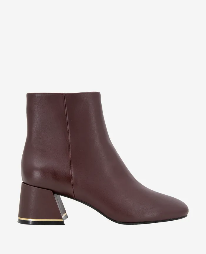 Kenneth Cole Boots and Booties Women Alec Leather Chelsea Bootie Red