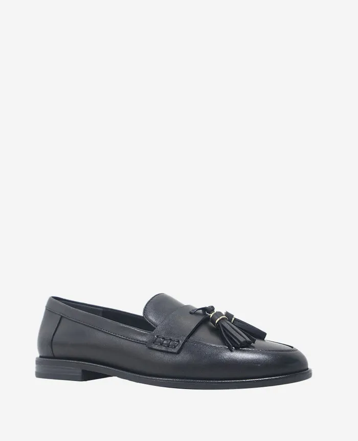 Kenneth Cole Flats and Loafers Women Lyra Leather Loafer Black Kenneth Cole Flats and Loafers Women Lyra Leather Loafer Black