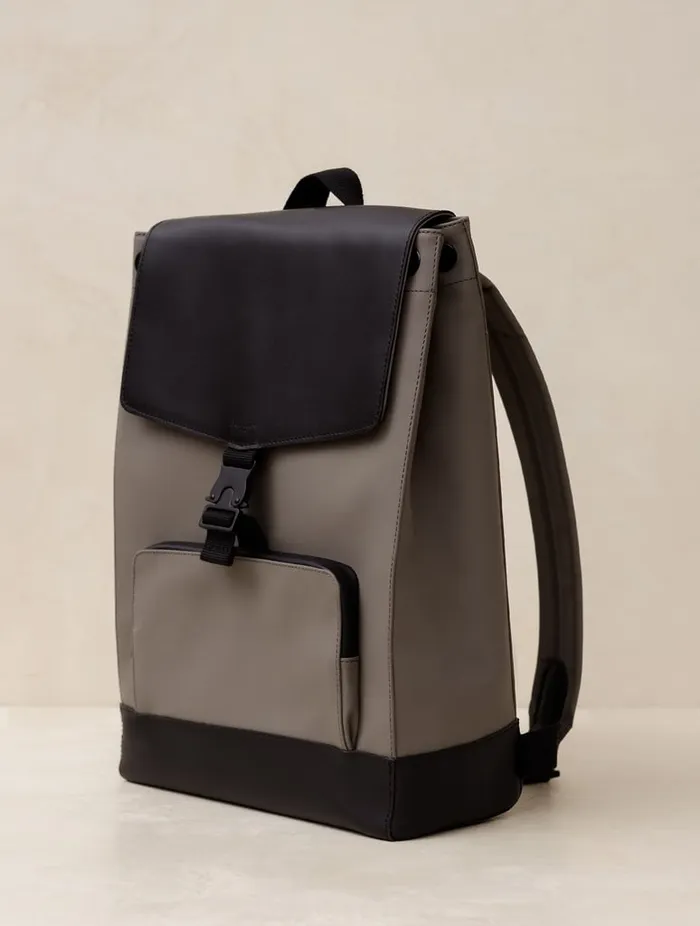 Kotor Taupe Men Bobbies Backpacks Kotor Taupe Men Bobbies Backpacks