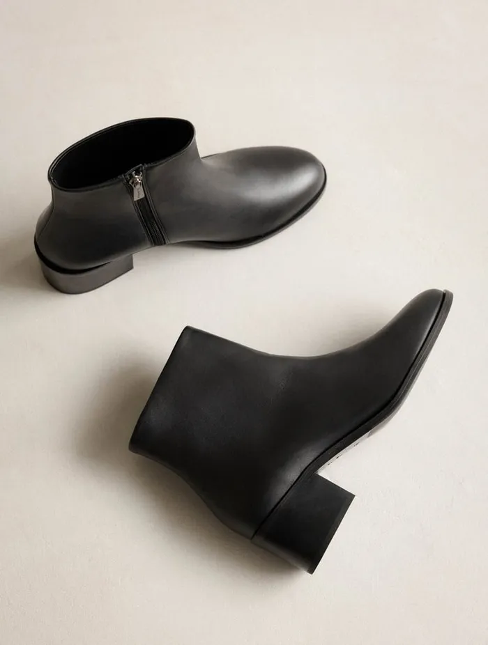 La Passion Black Women Bobbies Ankle Boots La Passion Black Women Bobbies Ankle Boots