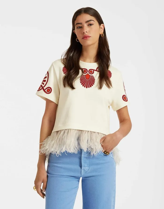 La Doublej La Scala Tee Medallion Place Cream In Heavy Jersey With Feathers Women TShirts and Sweatshirts