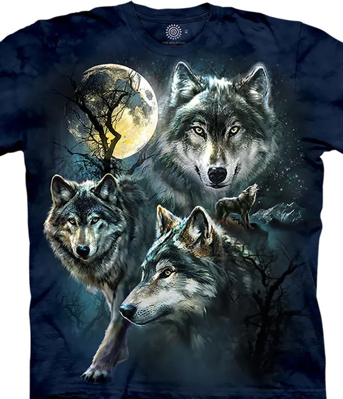 Liquid Blue TShirt Men Moon Wolves Collage Classic Cotton TShirt