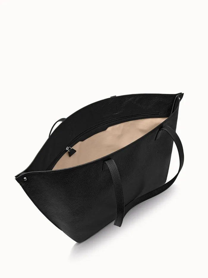 Medium Ai Shoulder Bag In Cervocalf Leather Black Women Akris Shoulder Bags