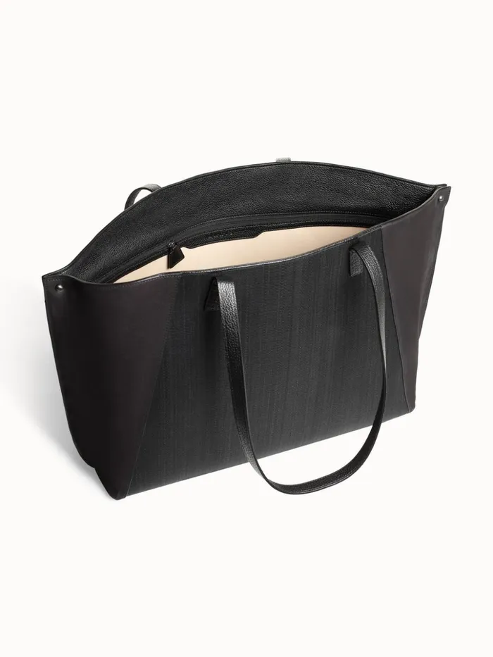 Medium Ai Shoulder Bag In Horsehair And Leather Black Women Akris Tote Bags