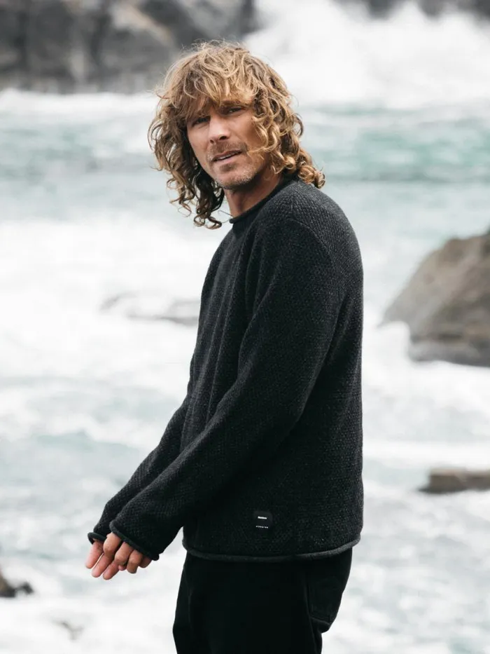 Men Barents Jumper Raven Finisterre Knitwear