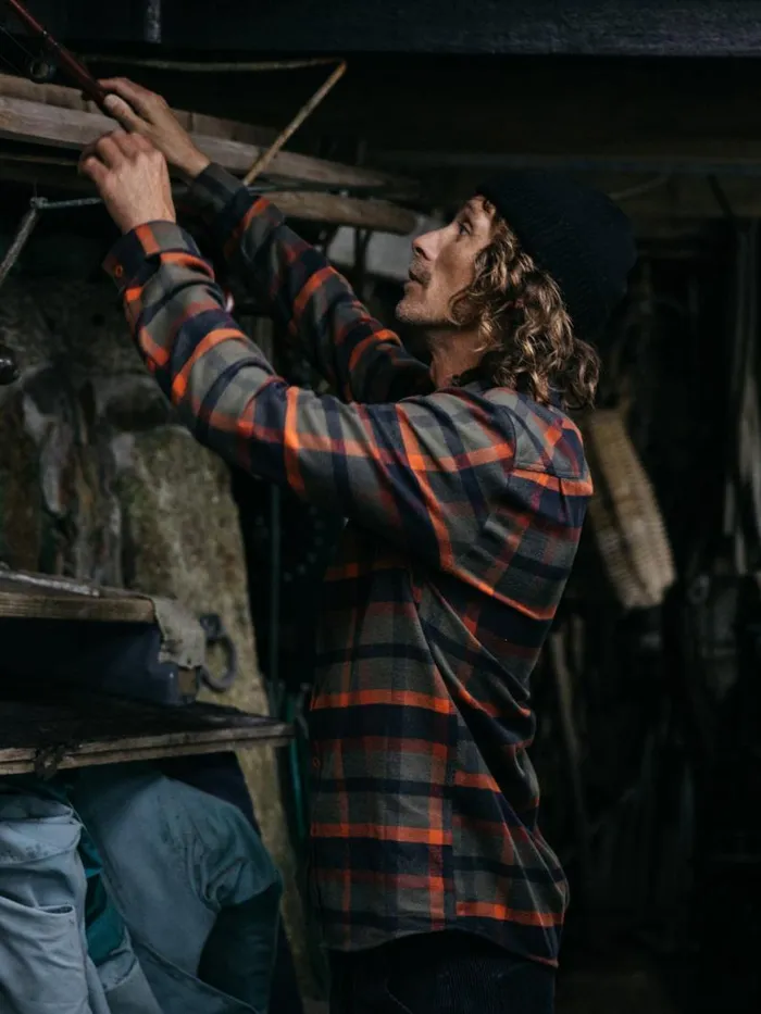 Men Beardsmore Shirt Dark Rosewood Check Finisterre Shirts