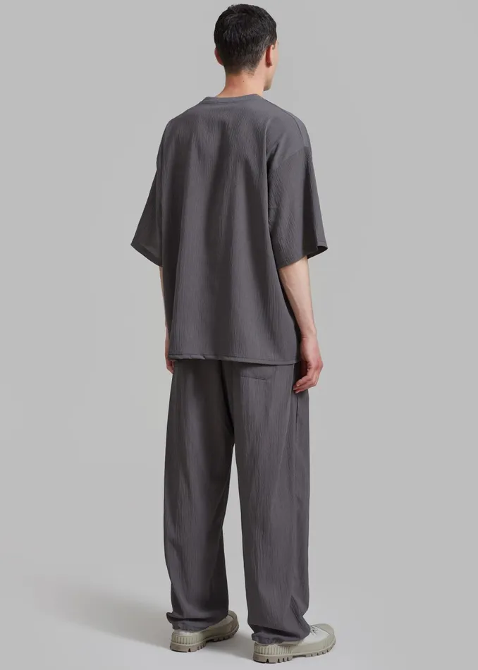 Men Eliott Crinkle Pants 8211 Charcoal The Frankie Shop Bottoms