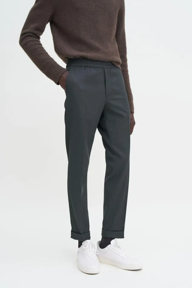 Men Terry Cropped Trousers Green Melange Filippa K Trousers