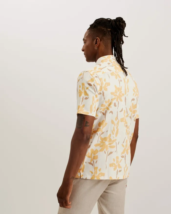 Men VERZEE 8211 Short Sleeve Floral Print Shirt Yellow Ted Baker Shirts Men VERZEE 8211 Short Sleeve Floral Print Shirt Yellow Ted Baker Shirts