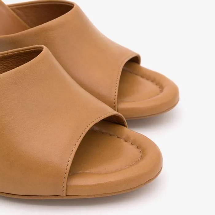 ngel Alarcn Mules Woman KADY 8211 Raffia Mule With A Design Heel
