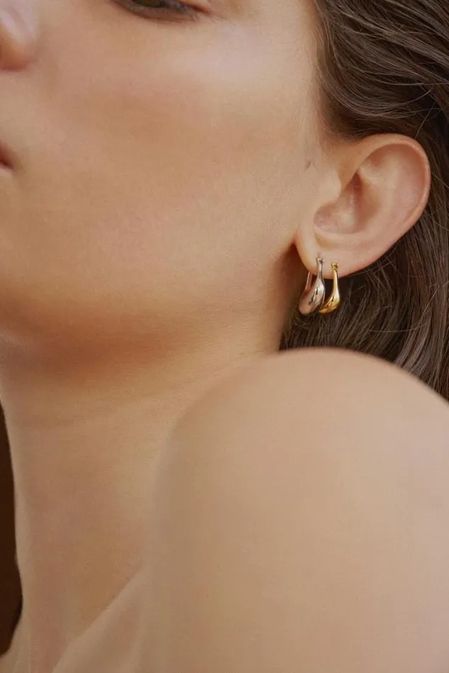 Oroton Earrings Kora Mini Hoops 18k Gold 8211 Jewellery