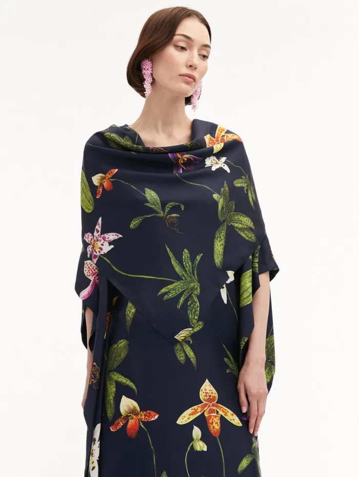 Oscar De La Renta Orchid Silk Twill Caftan Navy Multi Women Gowns and Caftans Oscar De La Renta Orchid Silk Twill Caftan Navy Multi Women Gowns and Caftans