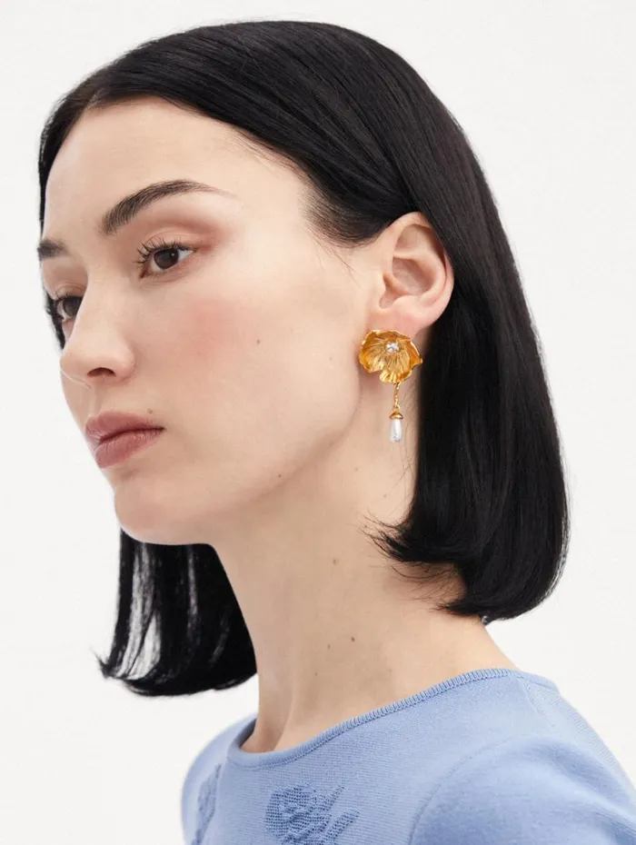 Oscar De La Renta Pearl Drop Flower Earrings Pearl Women Earrings Oscar De La Renta Pearl Drop Flower Earrings Pearl Women Earrings