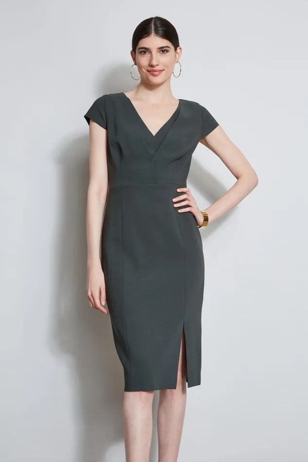 Outlet 8211 Women Dresses and Jumpsuits Elie Tahari VNeck Crepe Dress Camouflage