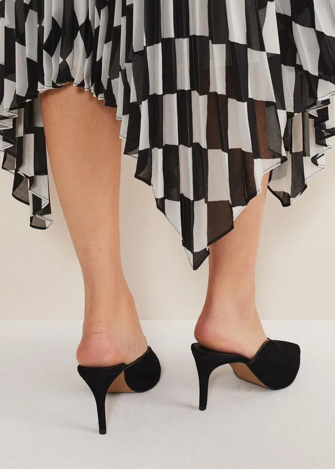 Phase Eight V Front Mule Shoe Black Women Heels