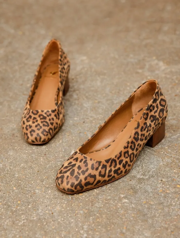 Rosie Wild Leo Women Bobbies Pumps and Mary Janes
