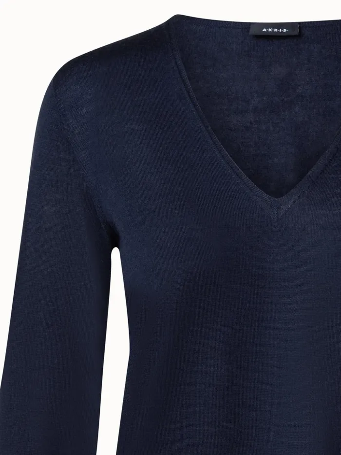 Seamless Cashmere Silk Knit VNeck Pullover Navy Women Akris Knitwear