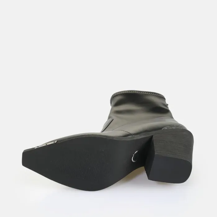Shop Boots and AnkleBoots BUFFALO West Boot Lo Black