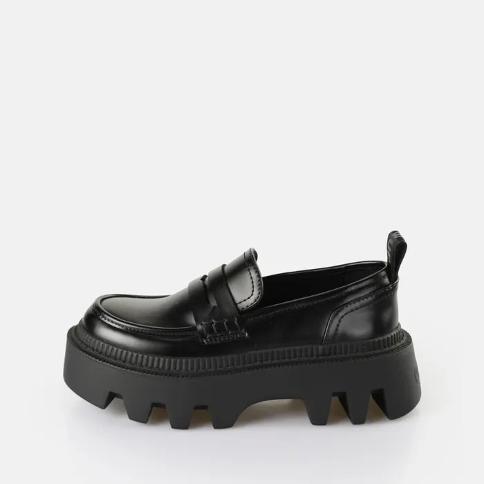 Shop LaceUps and Loafer BUFFALO Flora Loafer BS Black