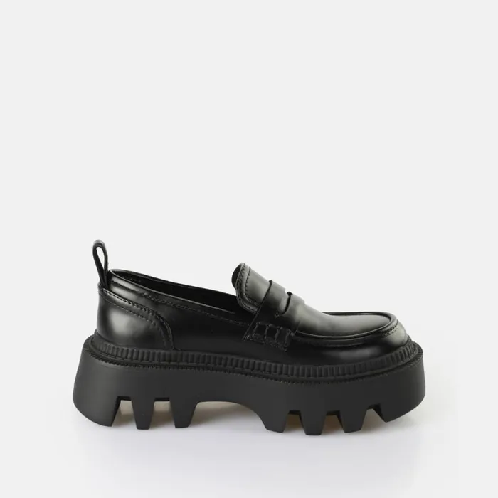 Shop LaceUps and Loafer BUFFALO Flora Loafer BS Black