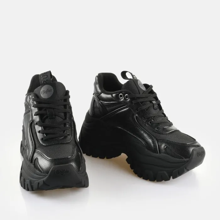 Shop Sneakers BUFFALO Lola Lace Up Lo Hike Black