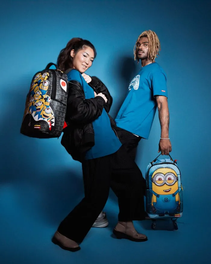 SPRAYGROUND Backpacks MINIONS OBEY THE SHARK 8211 Universal SPRAYGROUND Backpacks MINIONS OBEY THE SHARK 8211 Universal