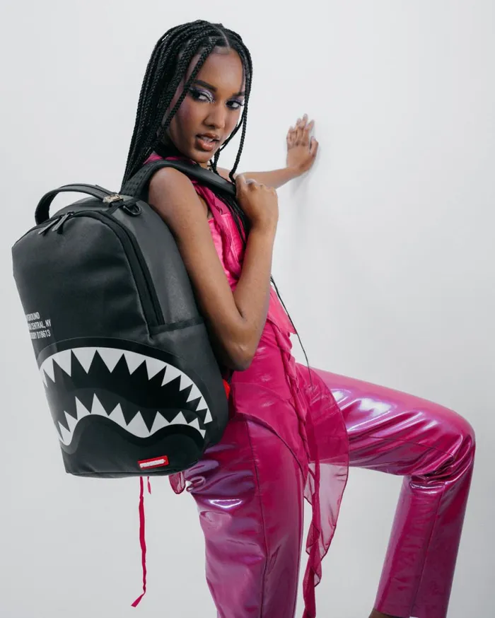 SPRAYGROUND Backpacks SHARK CENTRAL BLKGRAY BACKPACK DLXV 8211 Universal SPRAYGROUND Backpacks SHARK CENTRAL BLKGRAY BACKPACK DLXV 8211 Universal