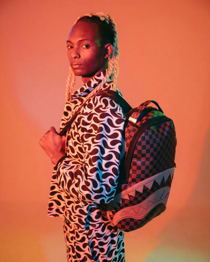 SPRAYGROUND Backpacks SHARKS IN PARIS HENNY NEVER TOO MANY BACKPACK DLXV 8211 Universal