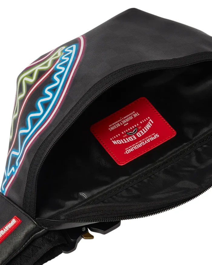 SPRAYGROUND Crossbodys SHARKS IN PARIS GLOW SAVVY CROSSBODY 8211 Universal SPRAYGROUND Crossbodys SHARKS IN PARIS GLOW SAVVY CROSSBODY 8211 Universal
