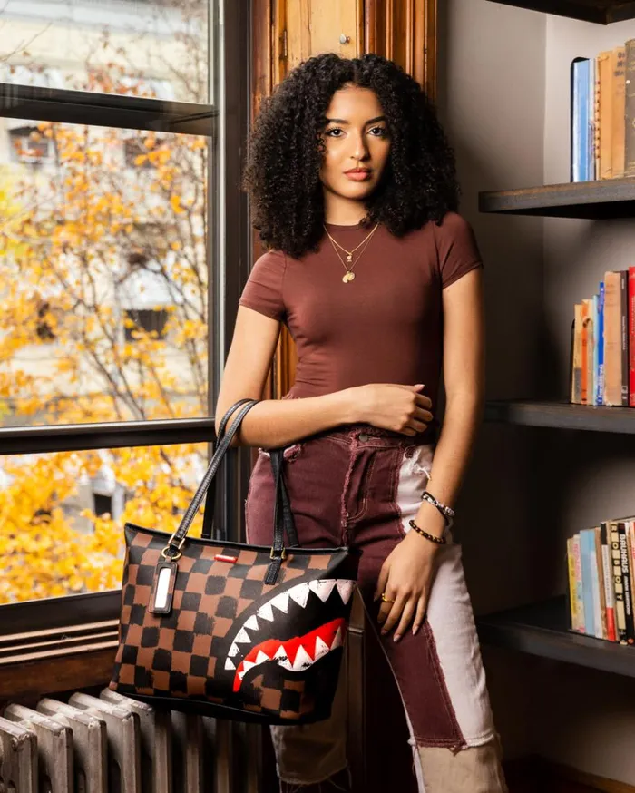 SPRAYGROUND Handbags SHARKS IN PARIS VANQUISH TOTE 8211 Universal SPRAYGROUND Handbags SHARKS IN PARIS VANQUISH TOTE 8211 Universal