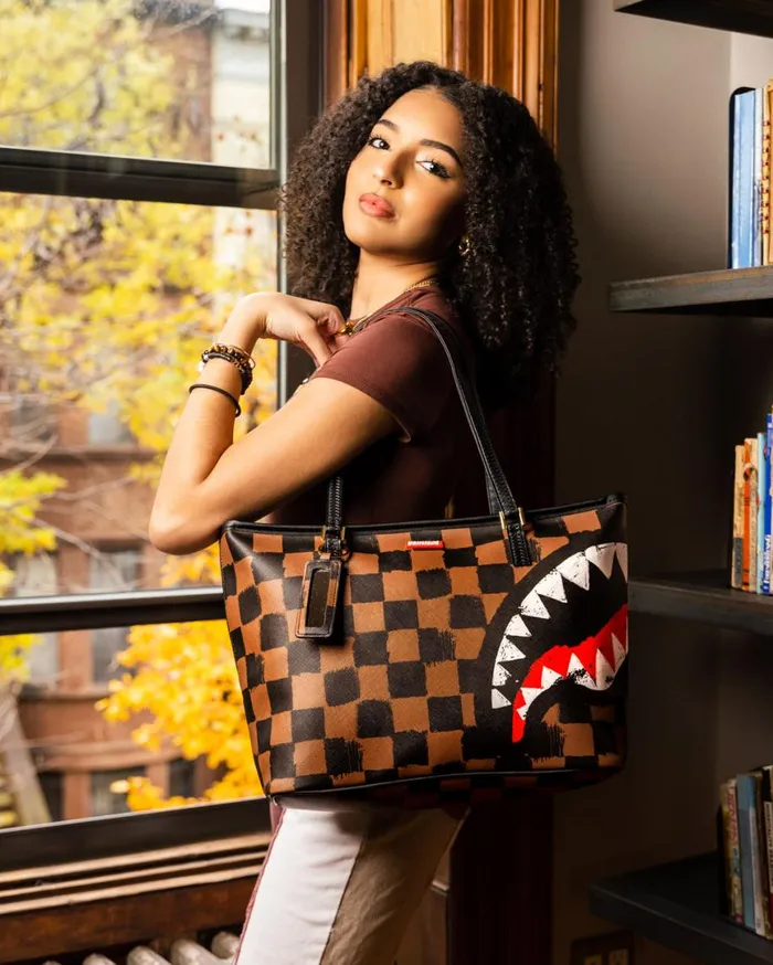 SPRAYGROUND Handbags SHARKS IN PARIS VANQUISH TOTE 8211 Universal SPRAYGROUND Handbags SHARKS IN PARIS VANQUISH TOTE 8211 Universal